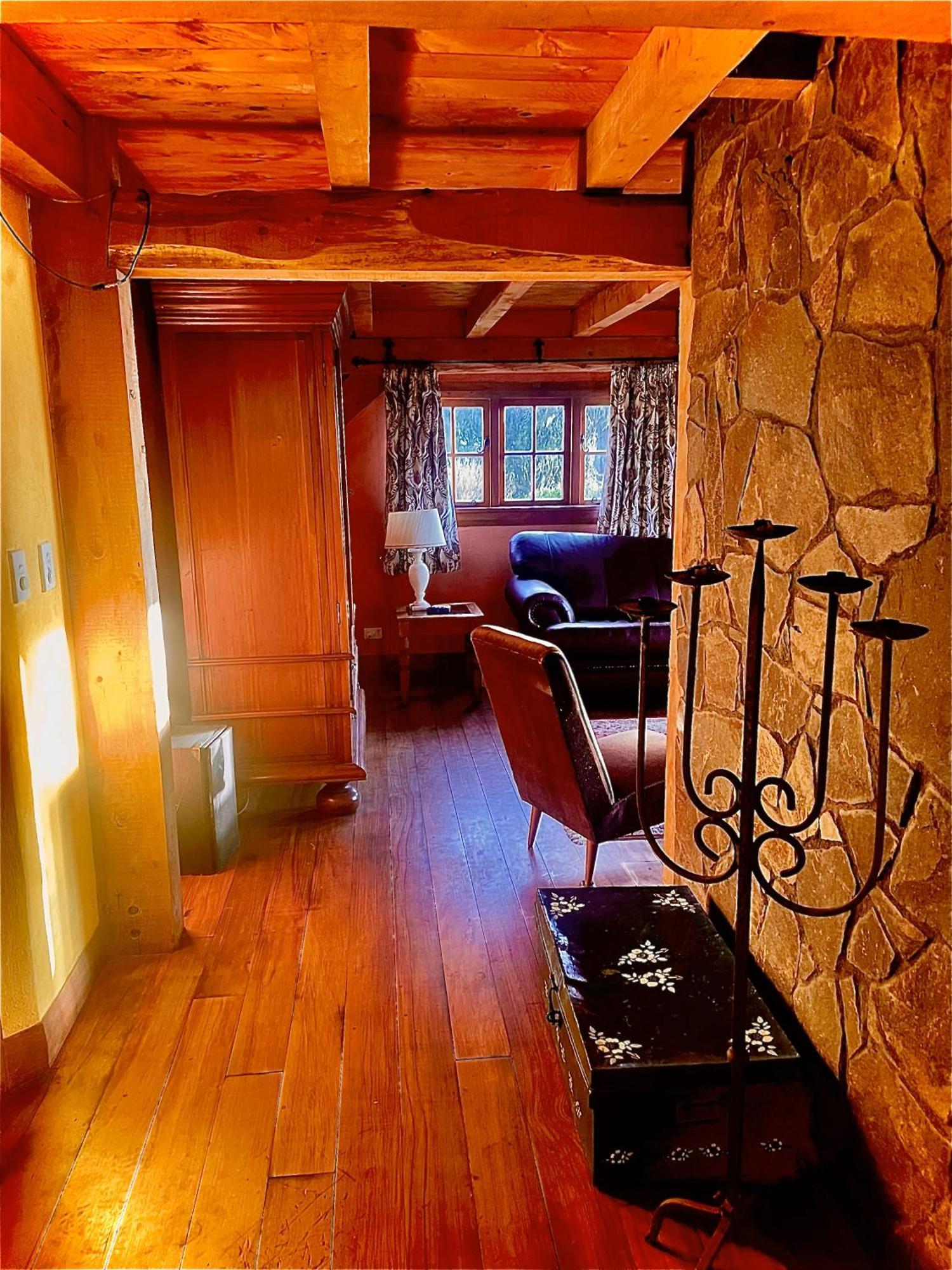 Walton Streamside Country Manor Bed & Breakfast エクステリア 写真